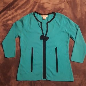 Turquoise quarter sleeve top